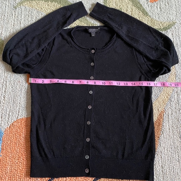 Banana Republic I Merino Pointelle Cardigan I Black I 2017 - Picture 5 of 16